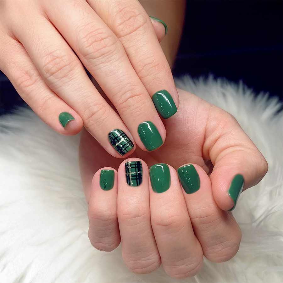  Lively Nails and Spa